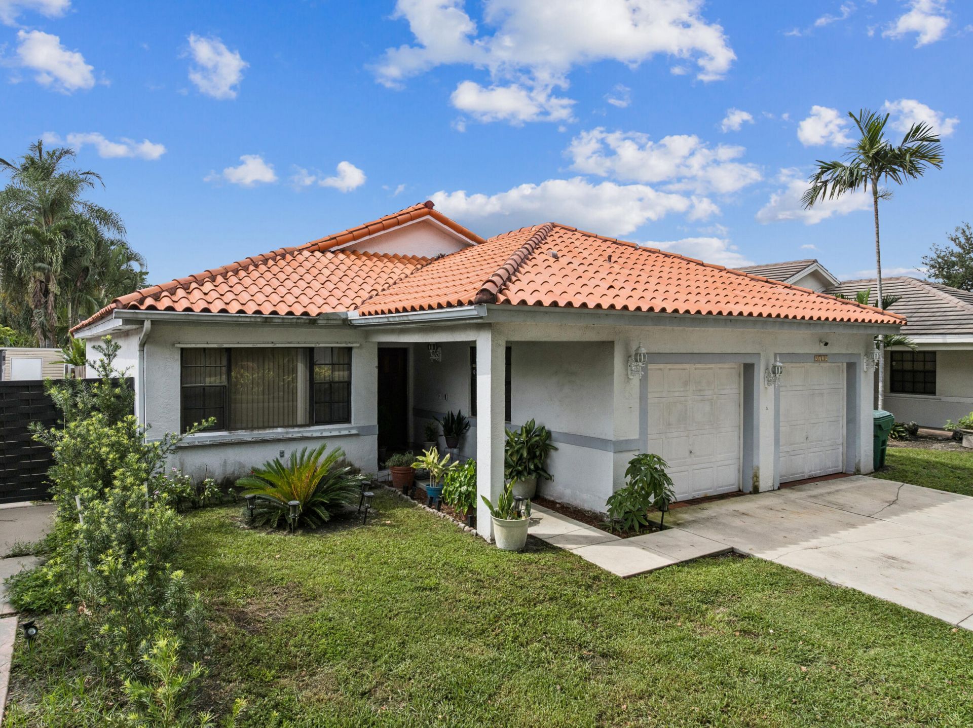 8738 NW 150th Terrace, Miami Lakes, FL 33018 Photo
