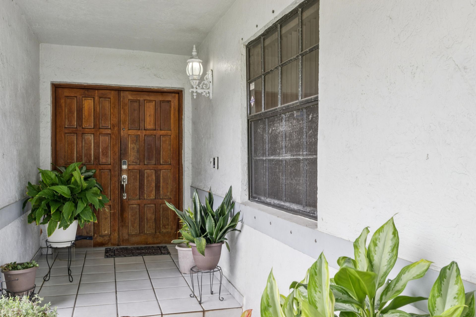 8738 NW 150th Terrace, Miami Lakes, FL 33018 Photo