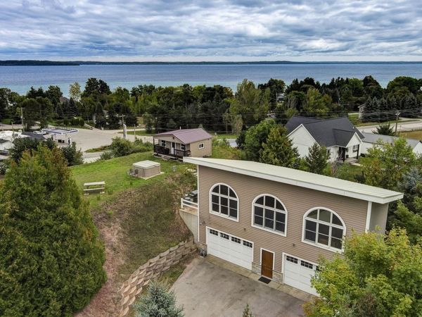 5859 Bridget Rose Lane S, Suttons Bay, MI 49682