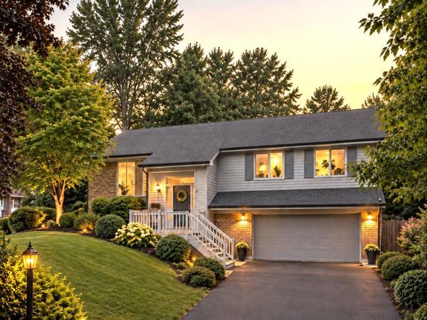 353 Devon Road , Valparaiso, IN 46385