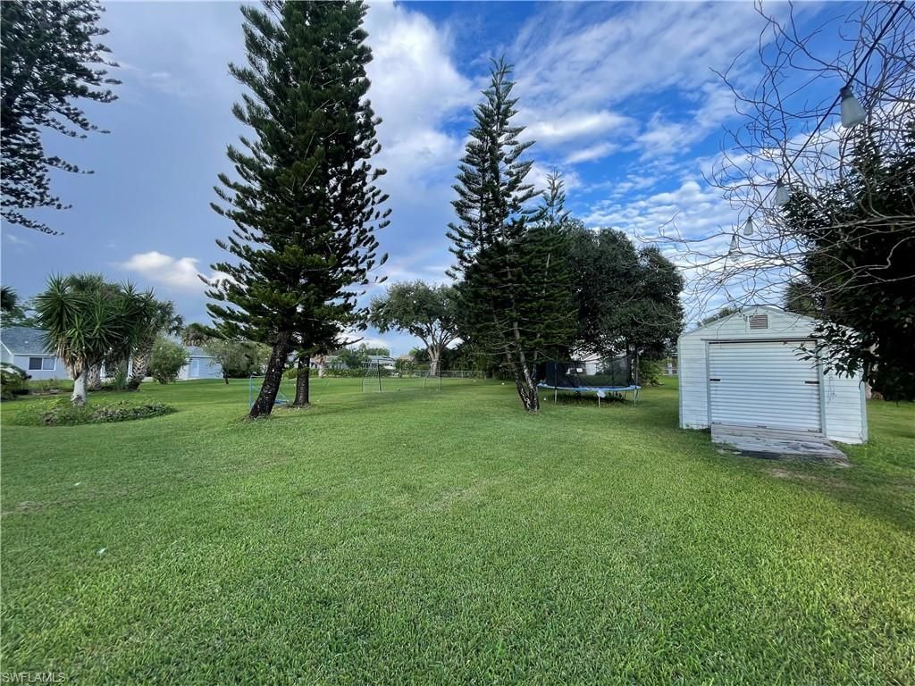 502 Elaine Ave N, Lehigh Acres, FL 33971 Photo