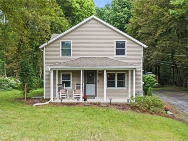 2393 Glover Road , Marcellus, NY 13108