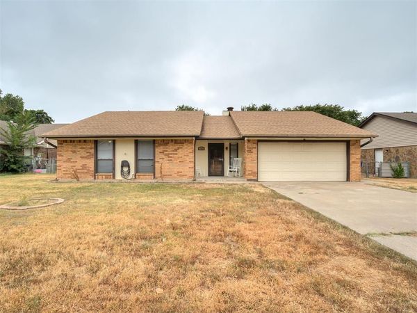 955 Buckwood Drive, Choctaw, OK 73020