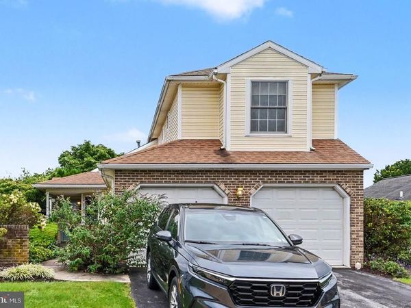 729 N HIGHLANDS DRIVE , HARRISBURG, PA 17111