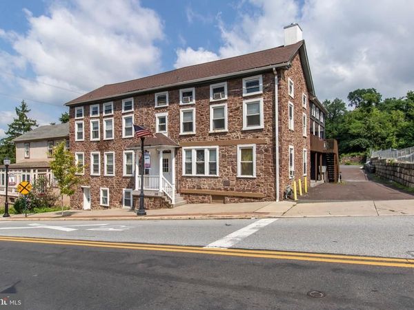 159 MAIN STREET, ROYERSFORD, PA 19468