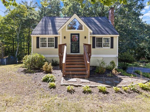 8 Dandiview Acres, Seabrook, NH 03874