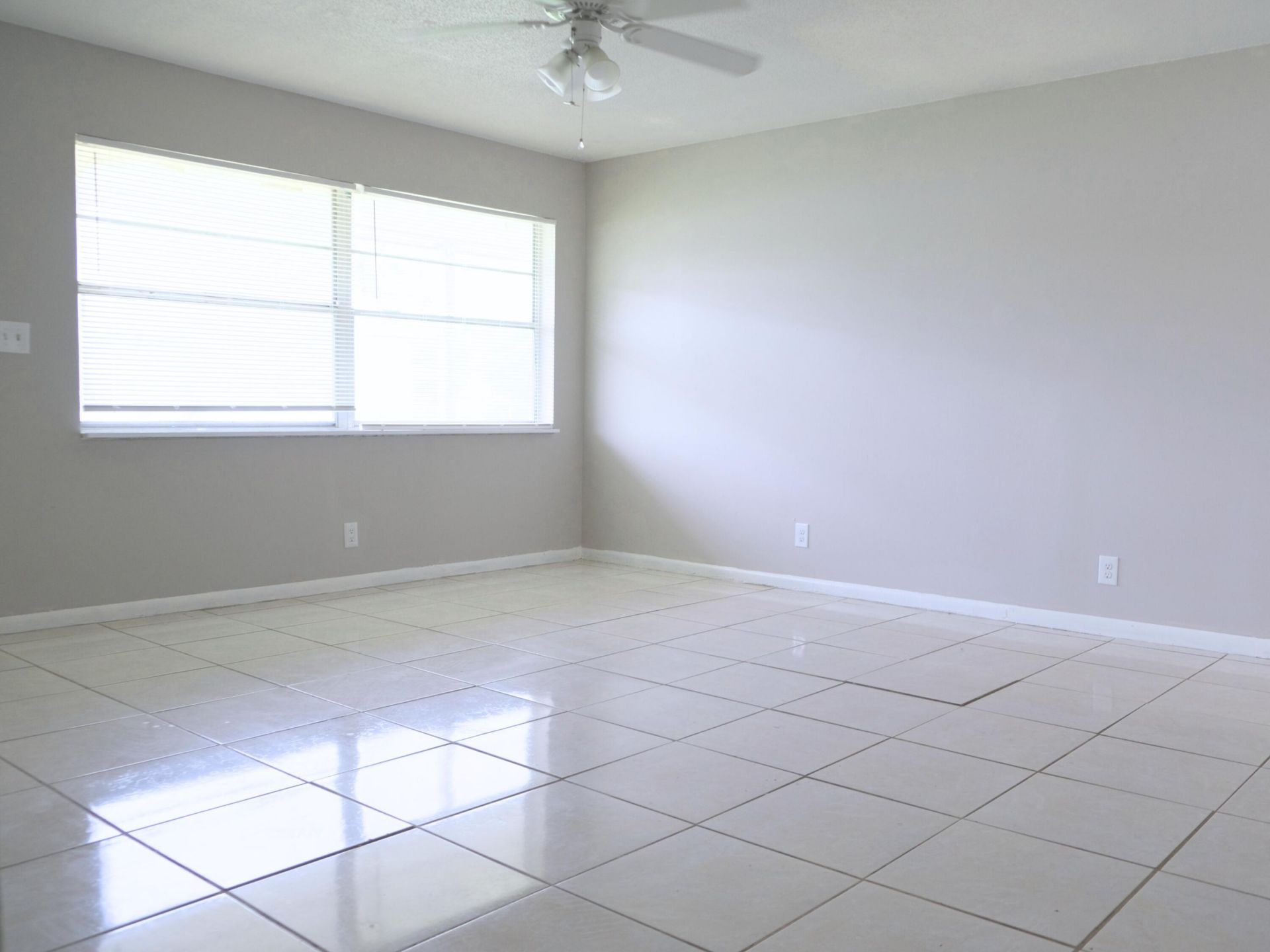 401 Silver Beach Road, Unit A, Riviera Beach, FL 33404 Photo