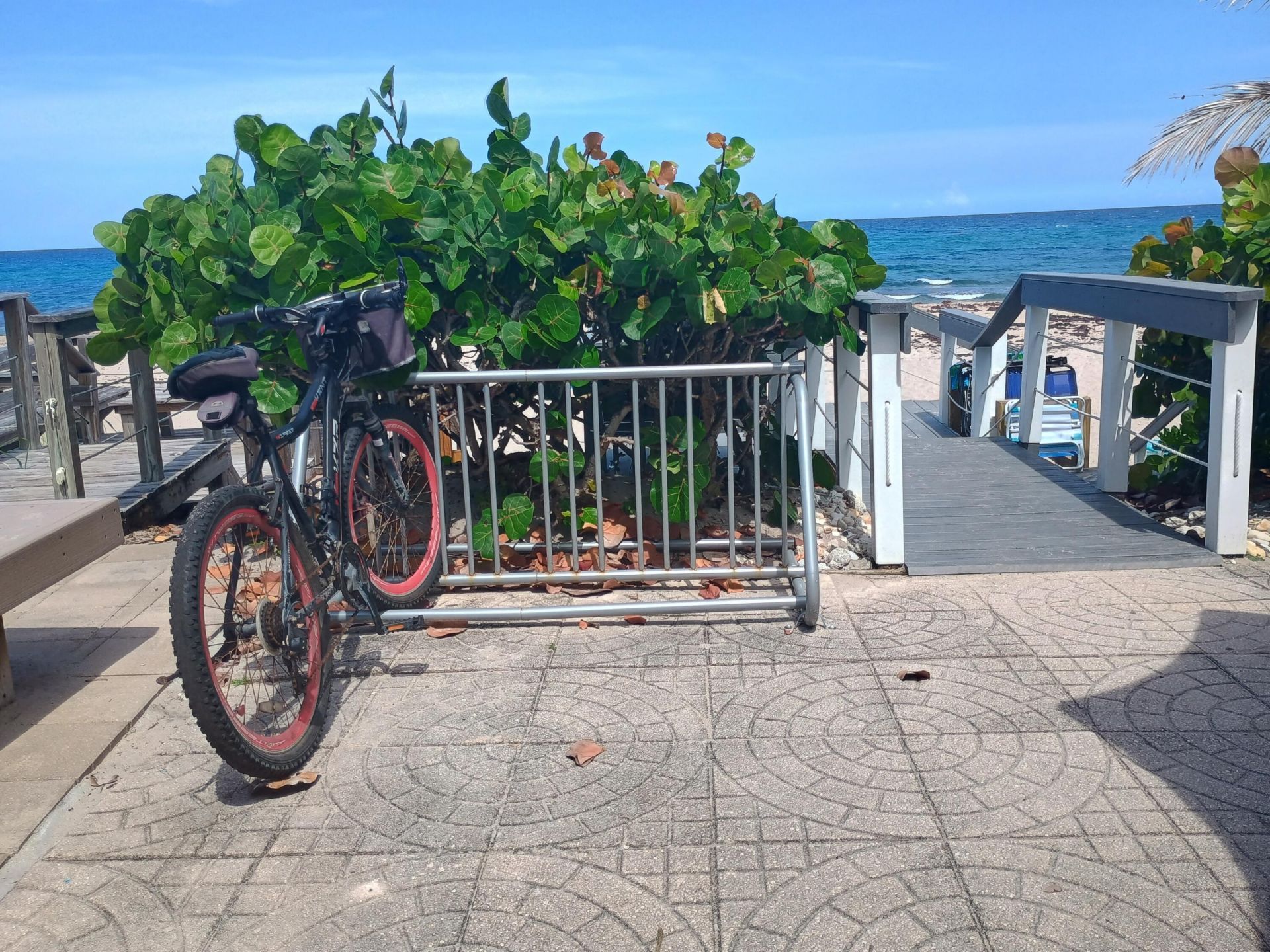 5520 N Ocean Boulevard, Unit 202, Ocean Ridge, FL 33435 Photo