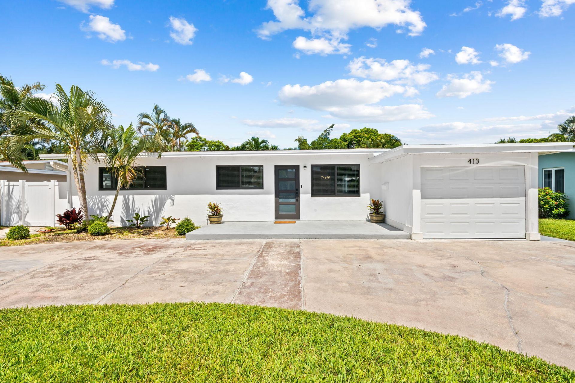 413 NE 25th Avenue, Pompano Beach, FL 33062 Main Photo