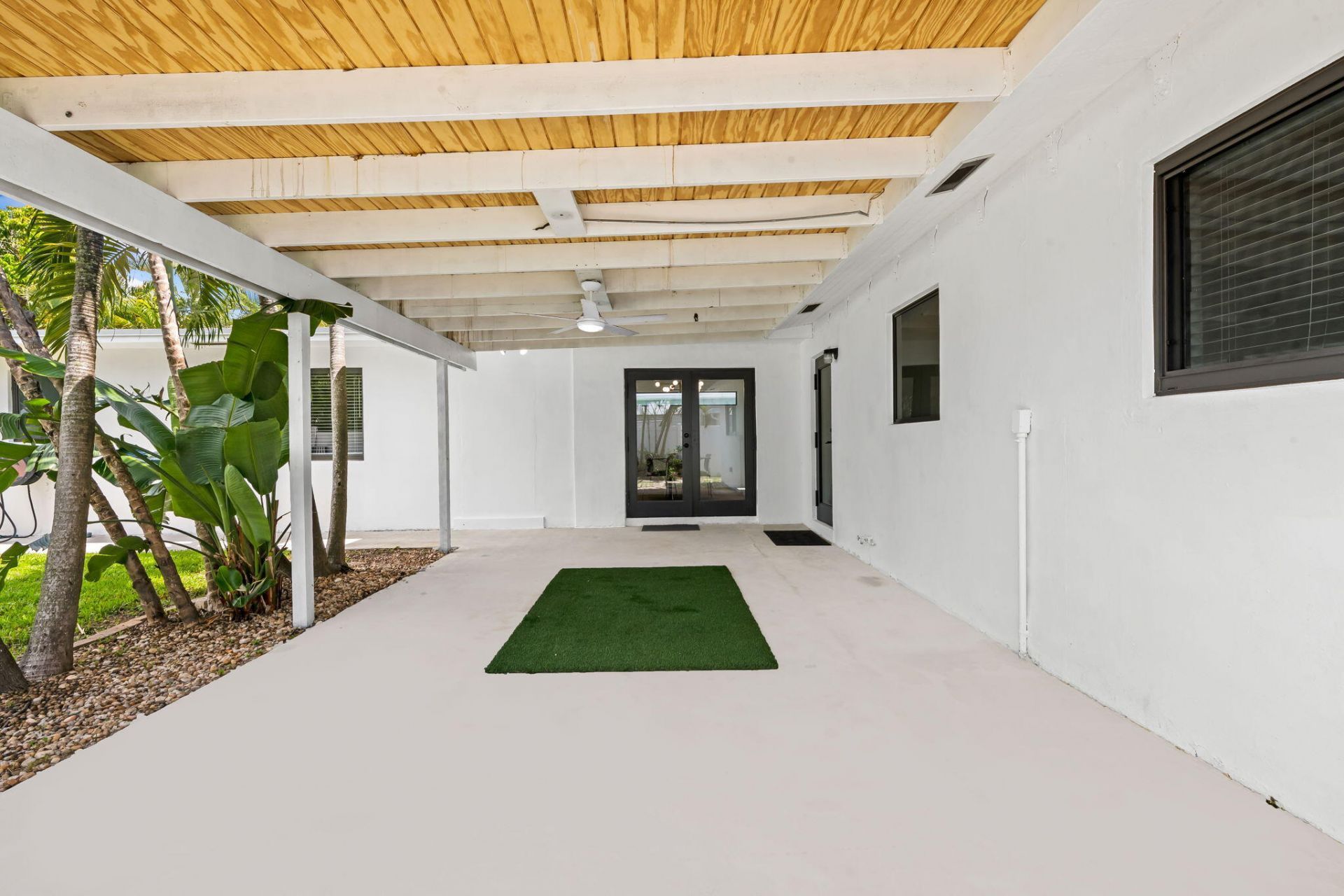 413 NE 25th Avenue, Pompano Beach, FL 33062 Photo