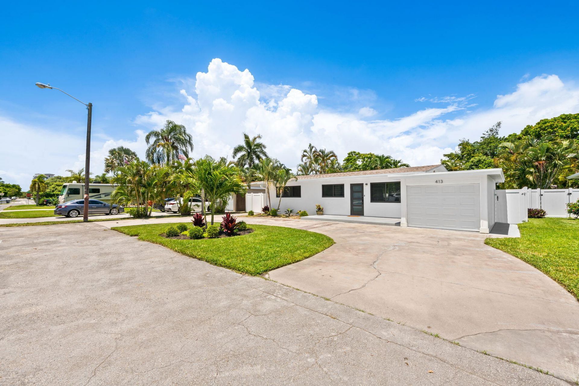 413 NE 25th Avenue, Pompano Beach, FL 33062 Photo