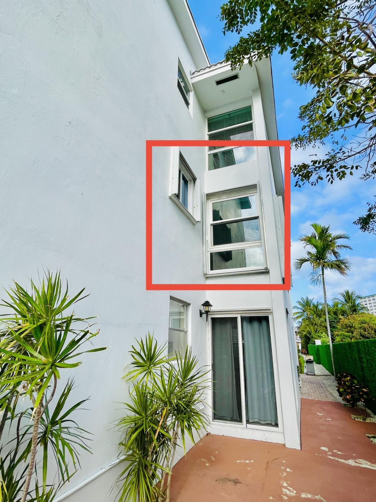 234 Hibiscus Avenue, Unit 271, Lauderdale by the Sea, FL 33308 Photo