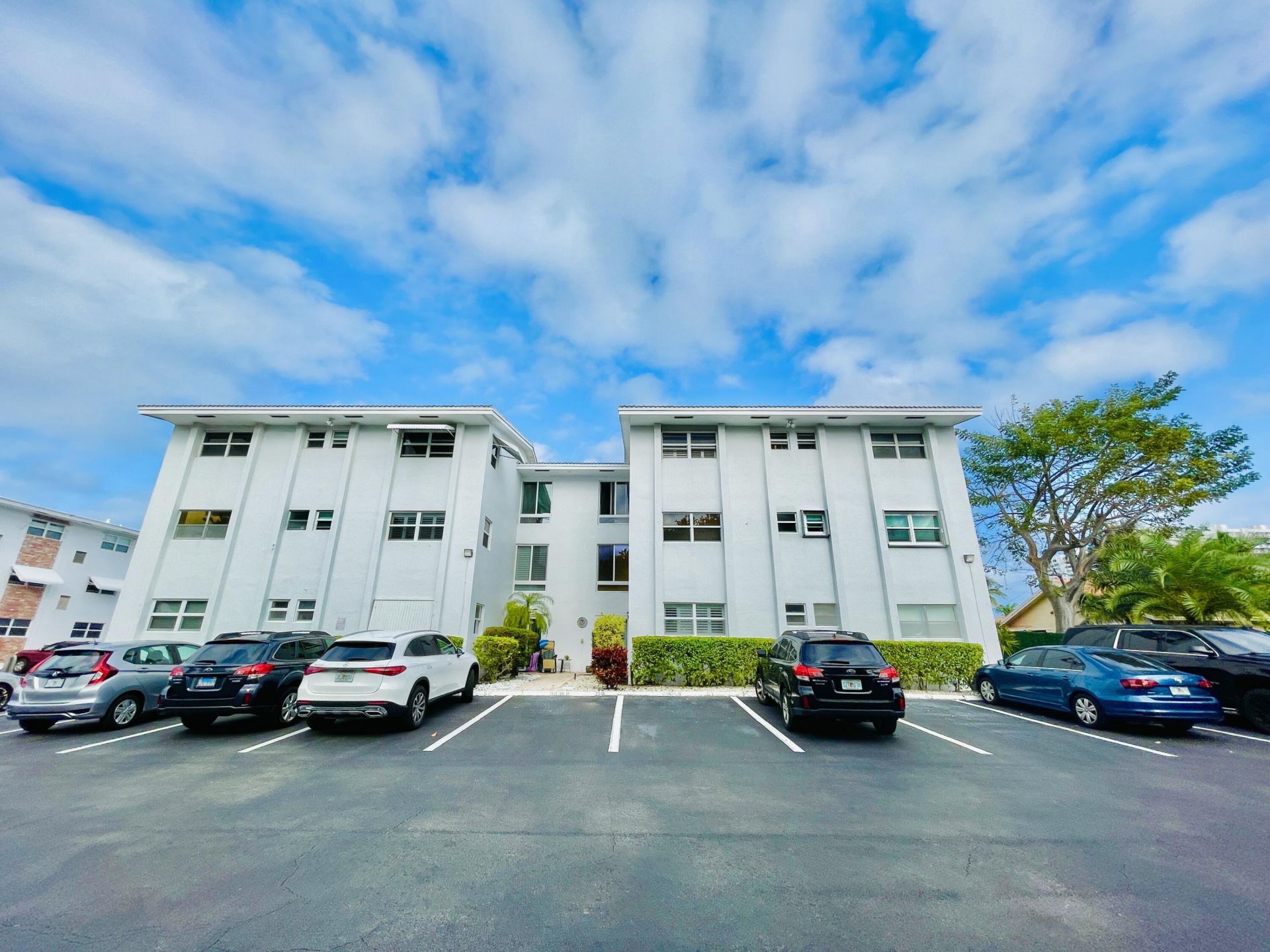 234 Hibiscus Avenue, Unit 271, Lauderdale by the Sea, FL 33308 Photo
