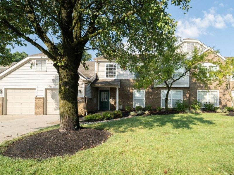 4320 Crystal Court, Unit 202, Deerfield Township, OH 45040 Photo 1