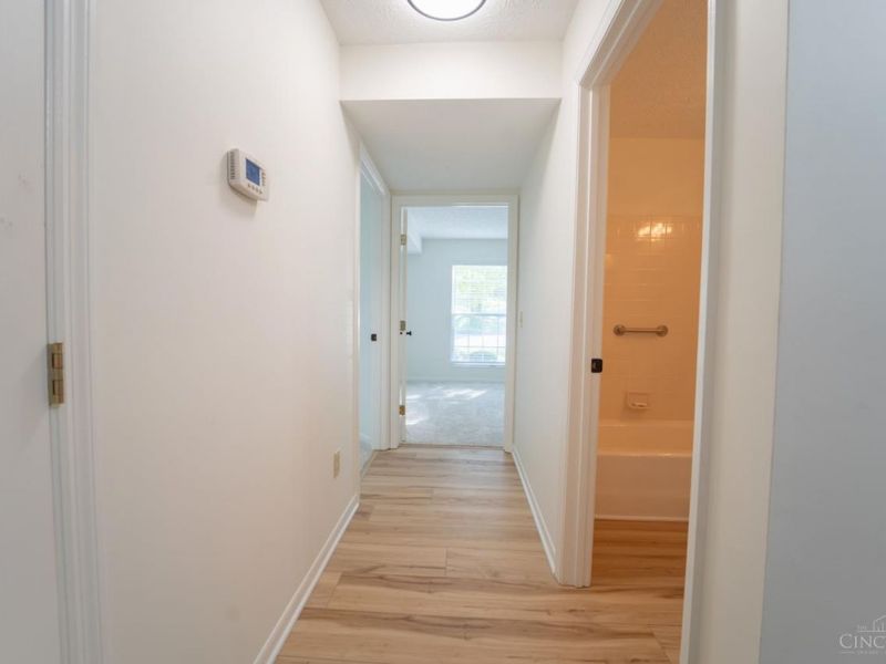 4320 Crystal Court, Unit 202, Deerfield Township, OH 45040 Photo 12