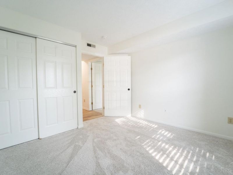 4320 Crystal Court, Unit 202, Deerfield Township, OH 45040 Photo 14