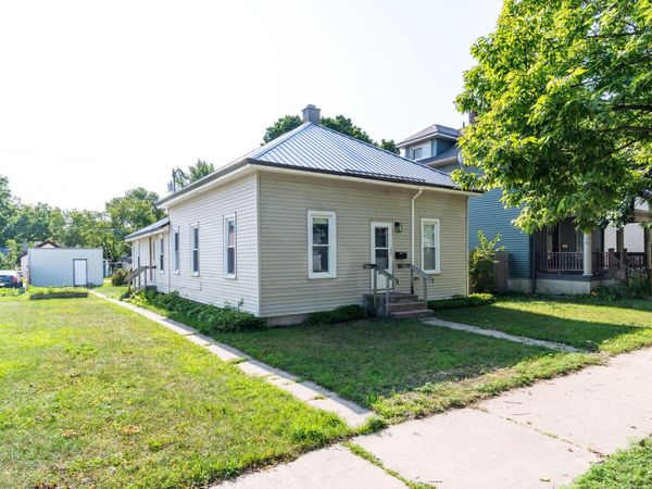 520 Avon St, La Crosse, WI 54603