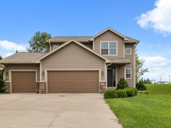 104 NW Sunset Lane, Grimes, IA 50111
