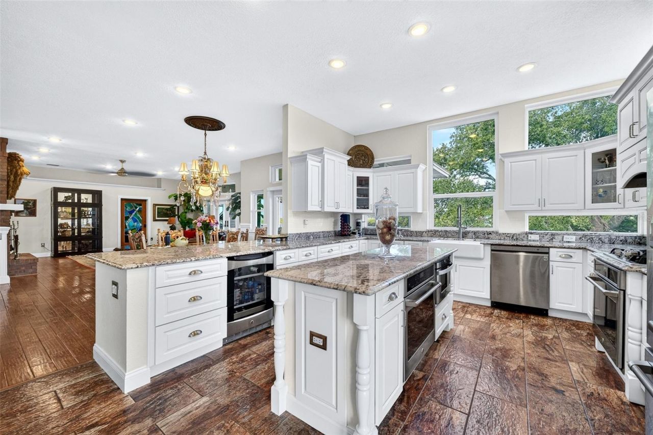 1538 Riverside Drive, Tarpon Springs, FL 34689 Photo