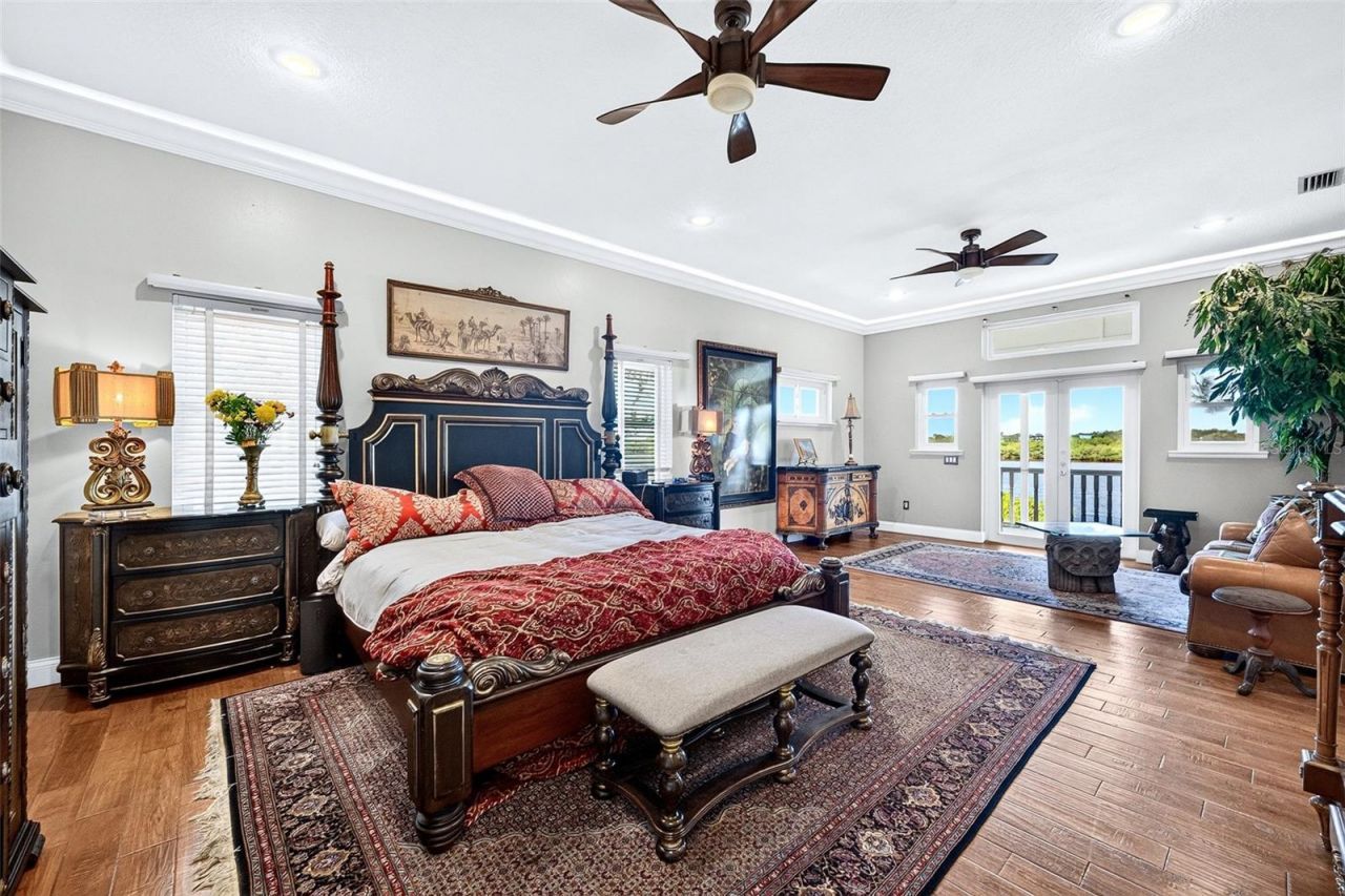 1538 Riverside Drive, Tarpon Springs, FL 34689 Photo