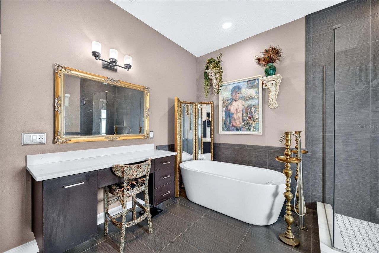1538 Riverside Drive, Tarpon Springs, FL 34689 Photo