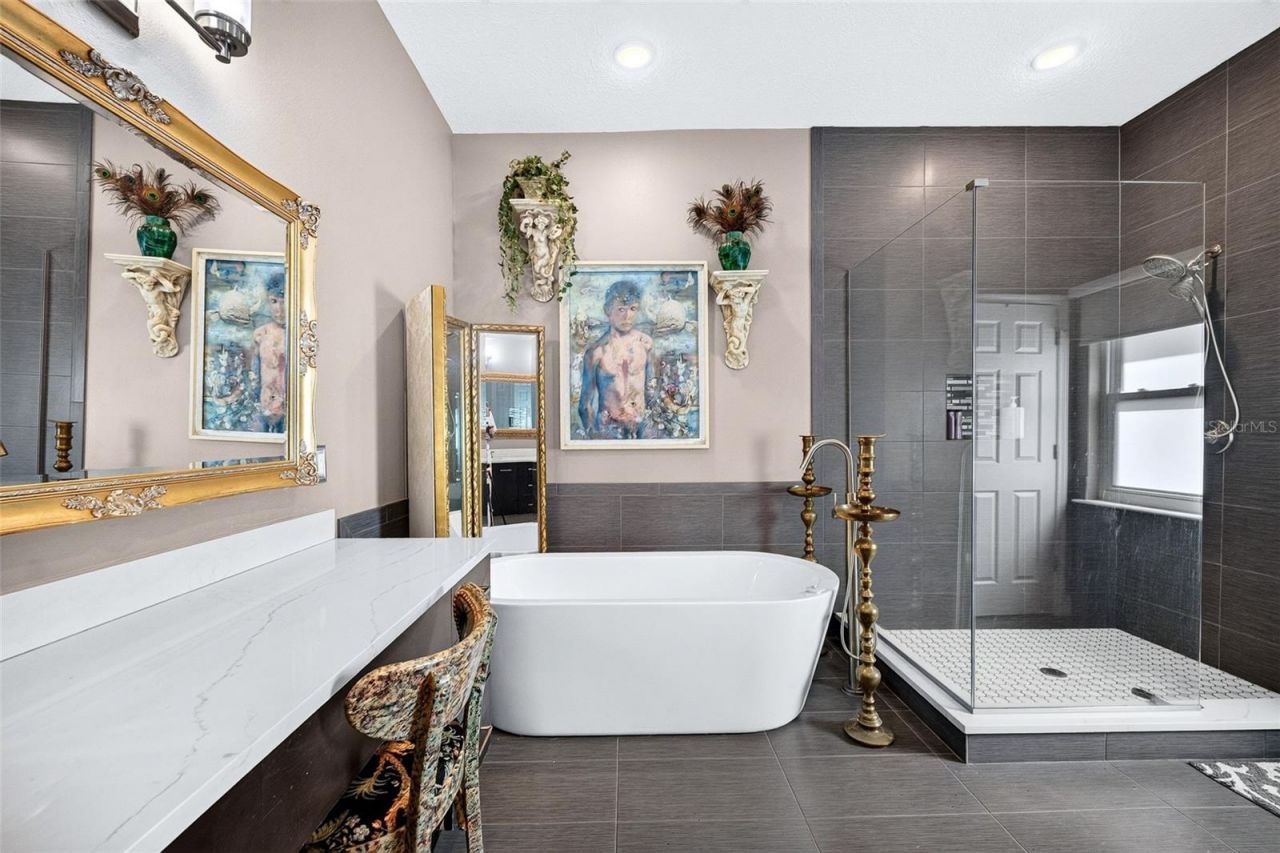 1538 Riverside Drive, Tarpon Springs, FL 34689 Photo