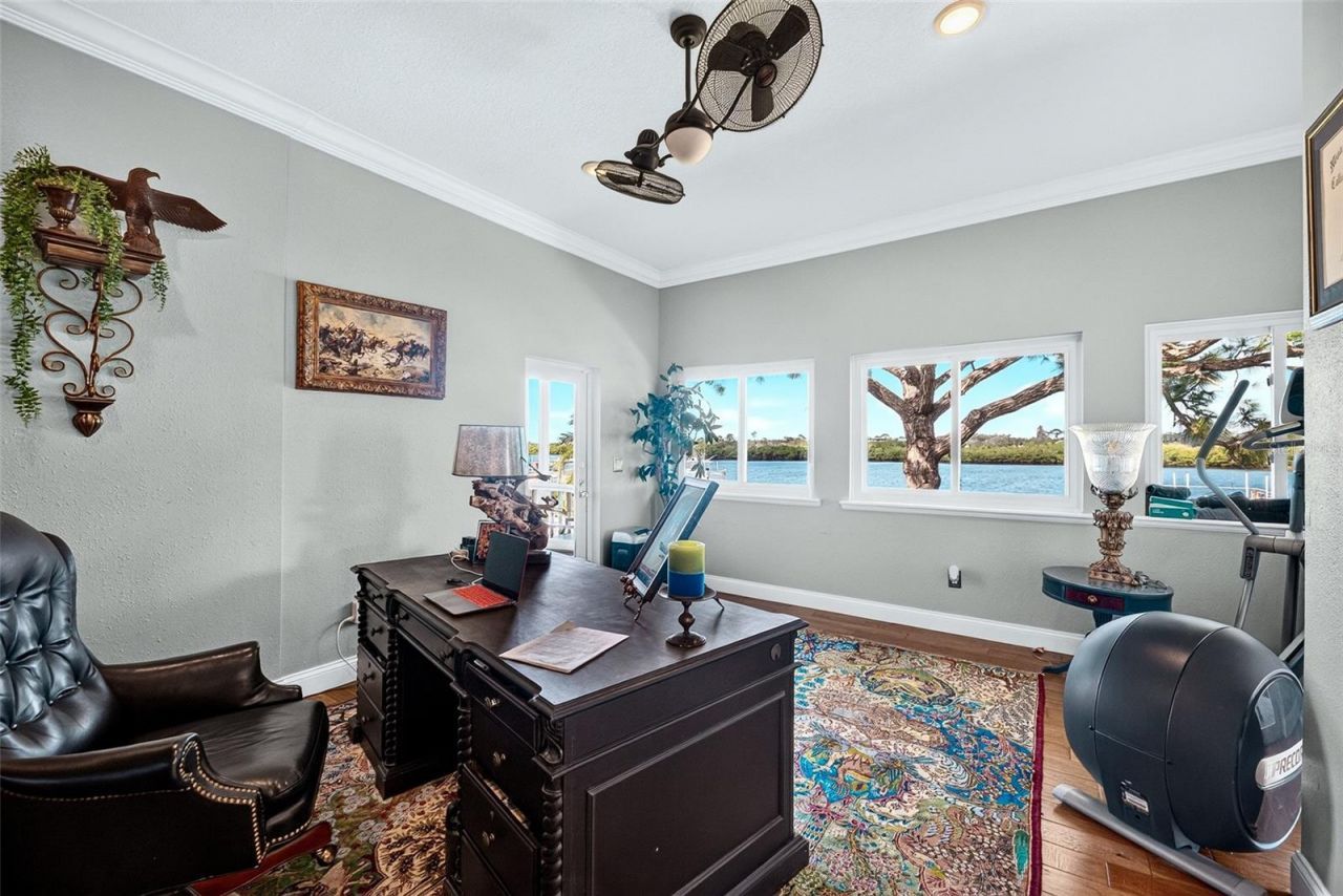 1538 Riverside Drive, Tarpon Springs, FL 34689 Photo