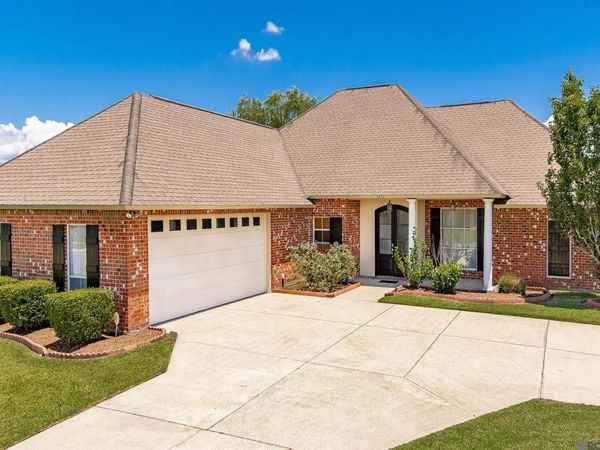 3912 Poplar Grove Dr, Addis, LA 70710