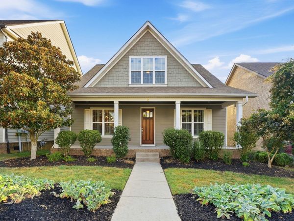 2120 Chaucer Park Ln, Thompsons Station, TN 37179