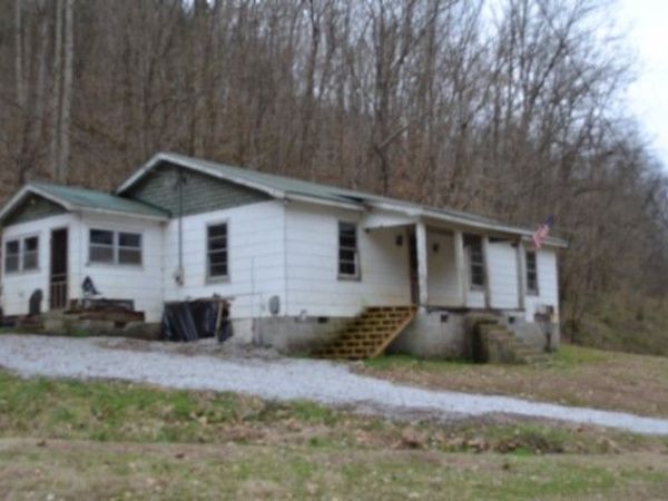 290 Hazel Huffines Ln , Whitleyville, TN 38588