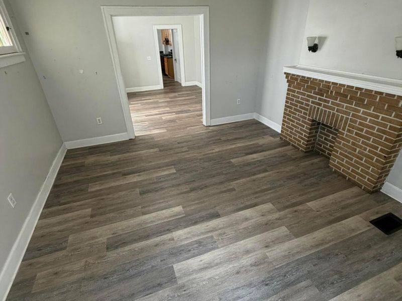 377 E Hinman Avenue, Unit 377, Columbus, OH 43207 Photo 2