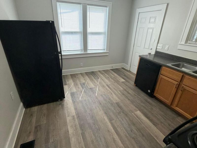 377 E Hinman Avenue, Unit 377, Columbus, OH 43207 Photo 7