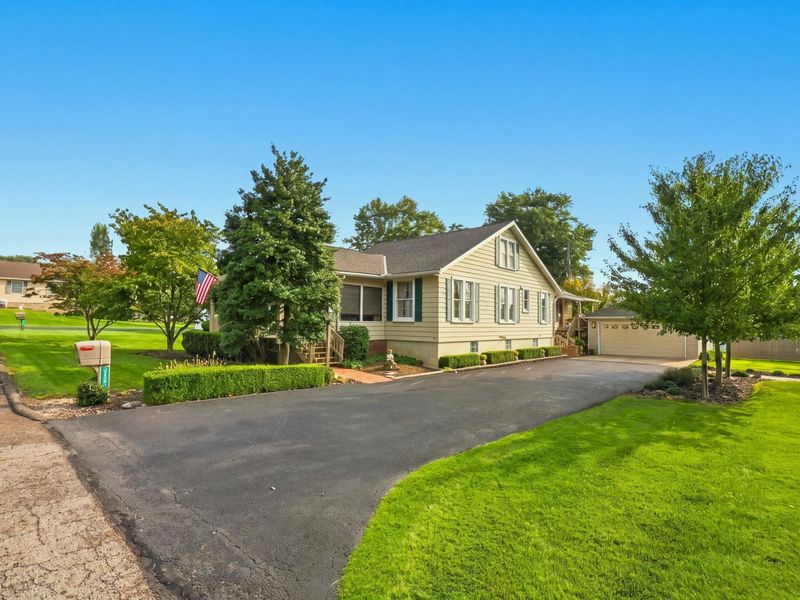 2448 Clarendon Avenue , Zanesville, OH 43701 Photo 10