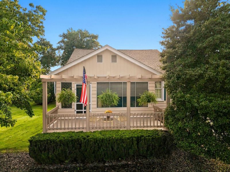 2448 Clarendon Avenue , Zanesville, OH 43701 Photo 6