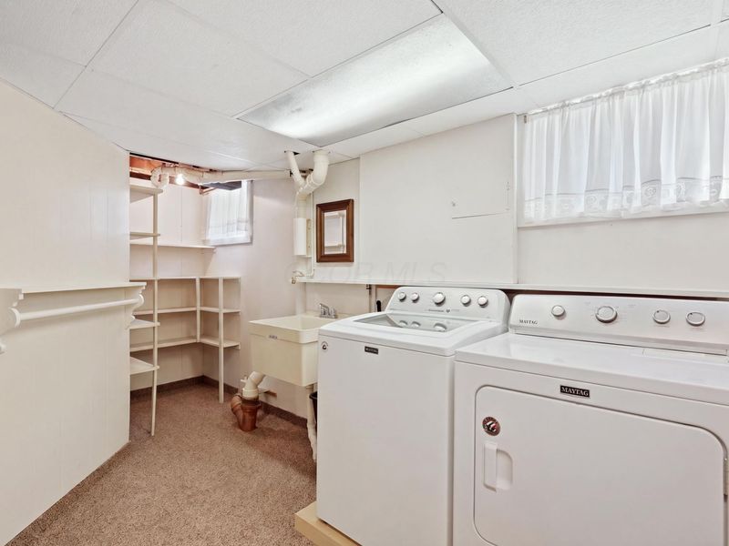 2448 Clarendon Avenue , Zanesville, OH 43701 Photo 67