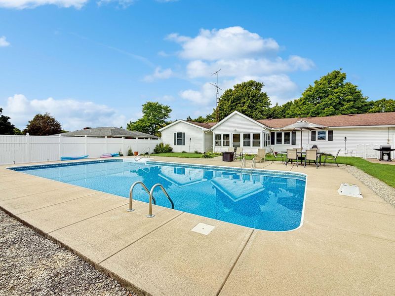 121 New Haven Drive, Urbana, OH 43078 Photo 13