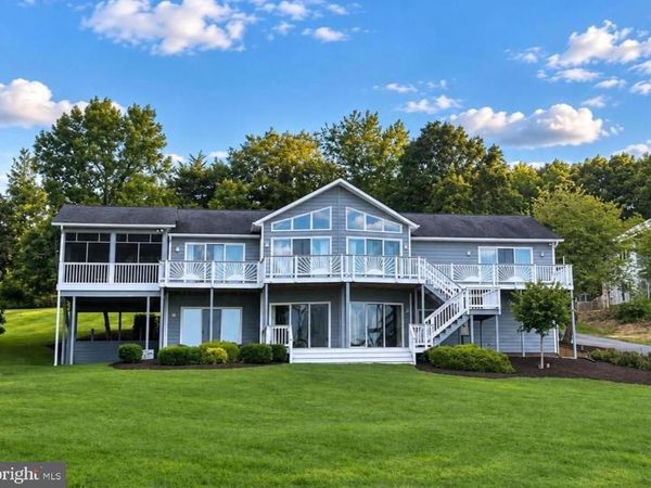 1164 OAK GROVE DRIVE , MINERAL, VA 23117