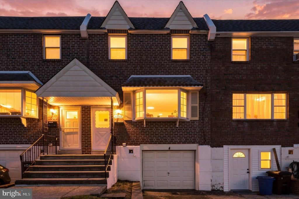 3758 Genesee Drive, Philadelphia, PA 19154 Main Photo