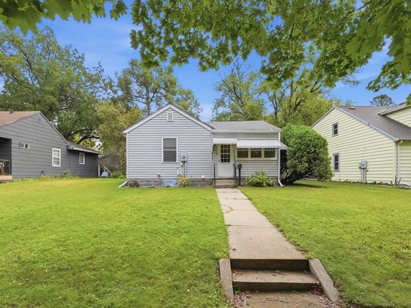 511 14th Street SW, Willmar, MN 56201