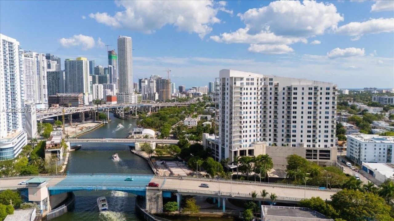 10 SW South River Dr , Unit 806, Miami, FL 33130 Photo