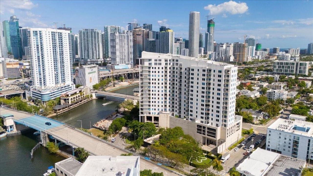10 SW South River Dr , Unit 806, Miami, FL 33130 Photo