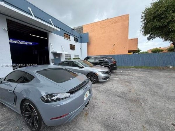 8281 NW 64 ST , Unit 56, Medley, FL 33166