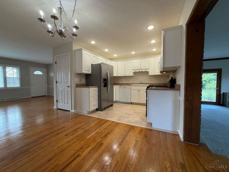 5786 Fourson Drive, Delhi Township, OH 45233 Photo 6
