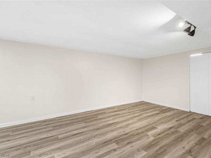 324 Lynn Drive, Cuyahoga Falls, OH 44221 Photo 22