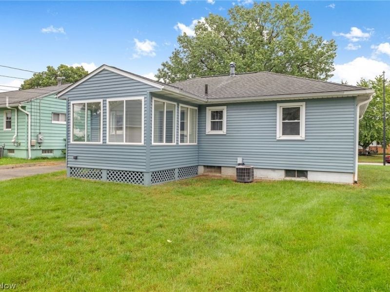 324 Lynn Drive, Cuyahoga Falls, OH 44221 Photo 28