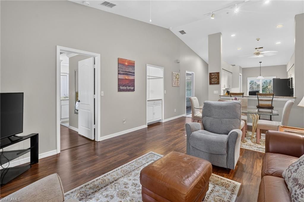 9300 Highland Woods Blvd , Unit 3305, Bonita Springs, FL 34135 Photo
