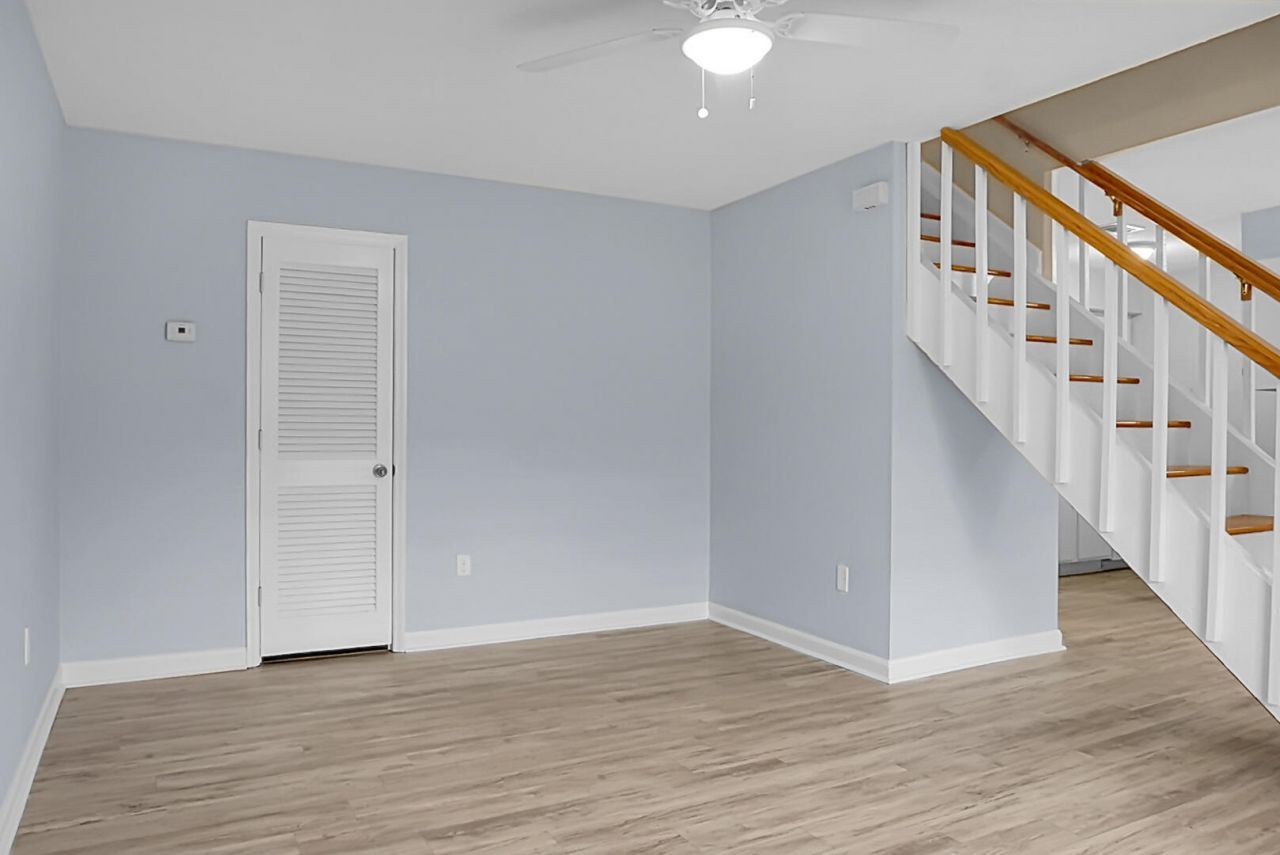 2494 Etiwan Avenue Photo 4