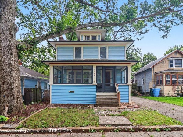 1222 Hickory Street, Lansing, MI 48912