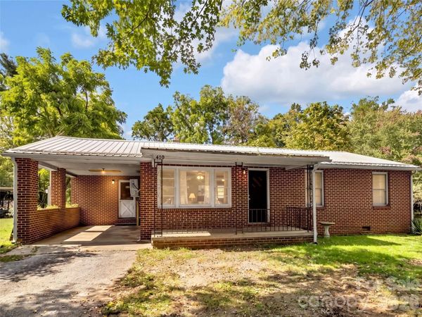 410 Westwood Circle , Waynesville, NC 28786