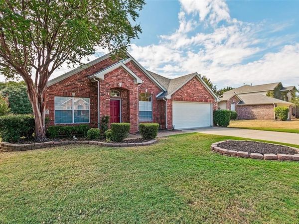 1610 Redwood Drive, Corinth, TX 76210
